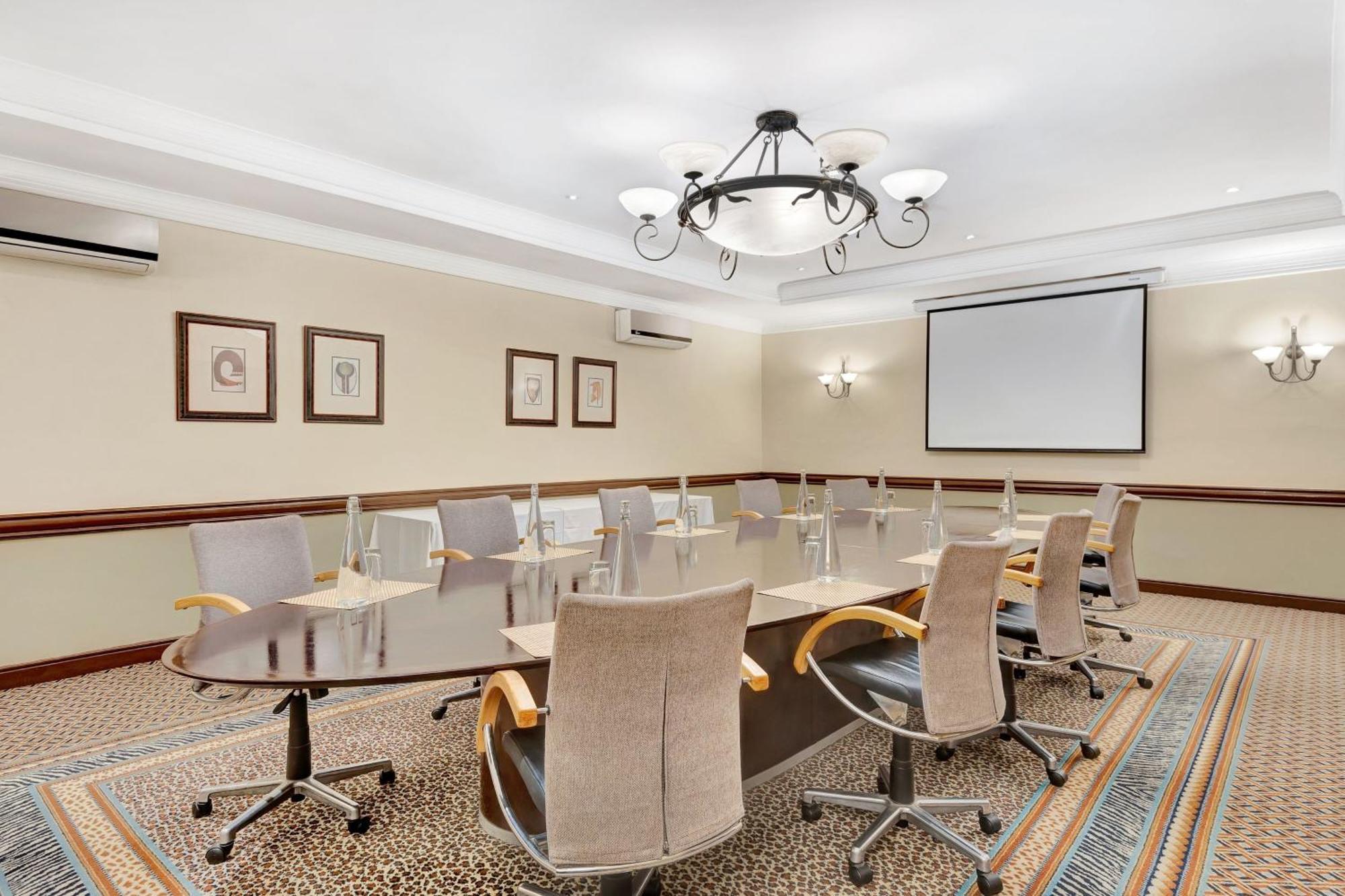 Protea Hotel By Marriott Blantyre Ryalls Kültér fotó