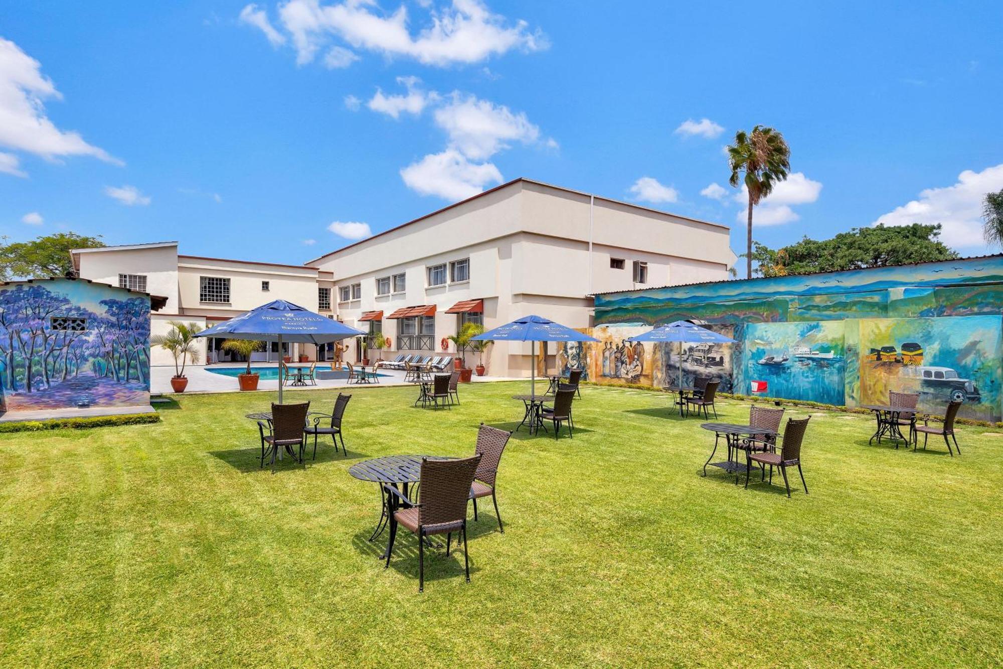 Protea Hotel By Marriott Blantyre Ryalls Kültér fotó