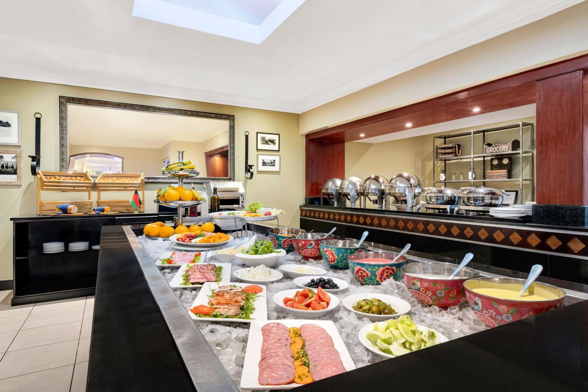 Protea Hotel By Marriott Blantyre Ryalls Kültér fotó