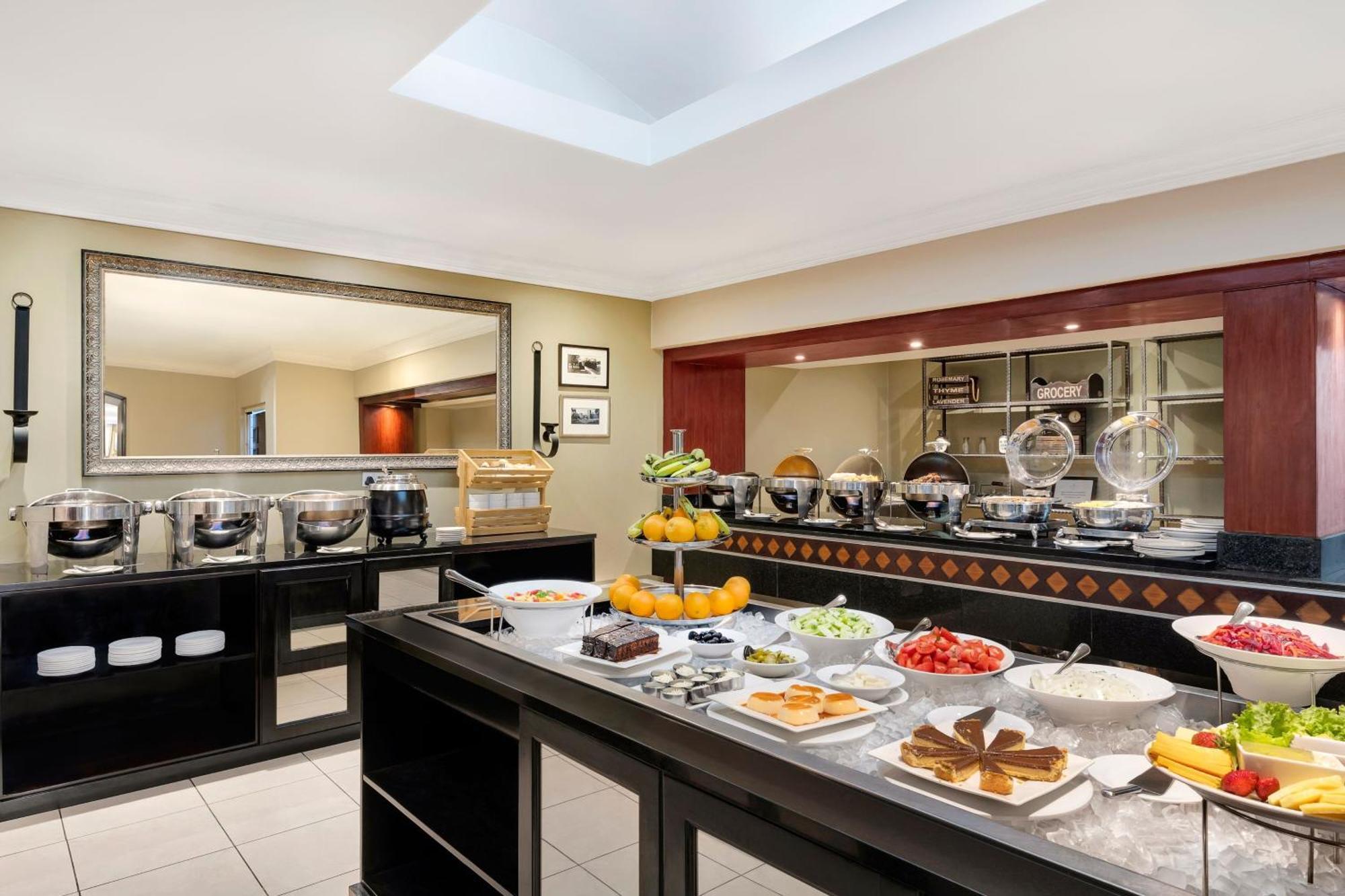 Protea Hotel By Marriott Blantyre Ryalls Kültér fotó