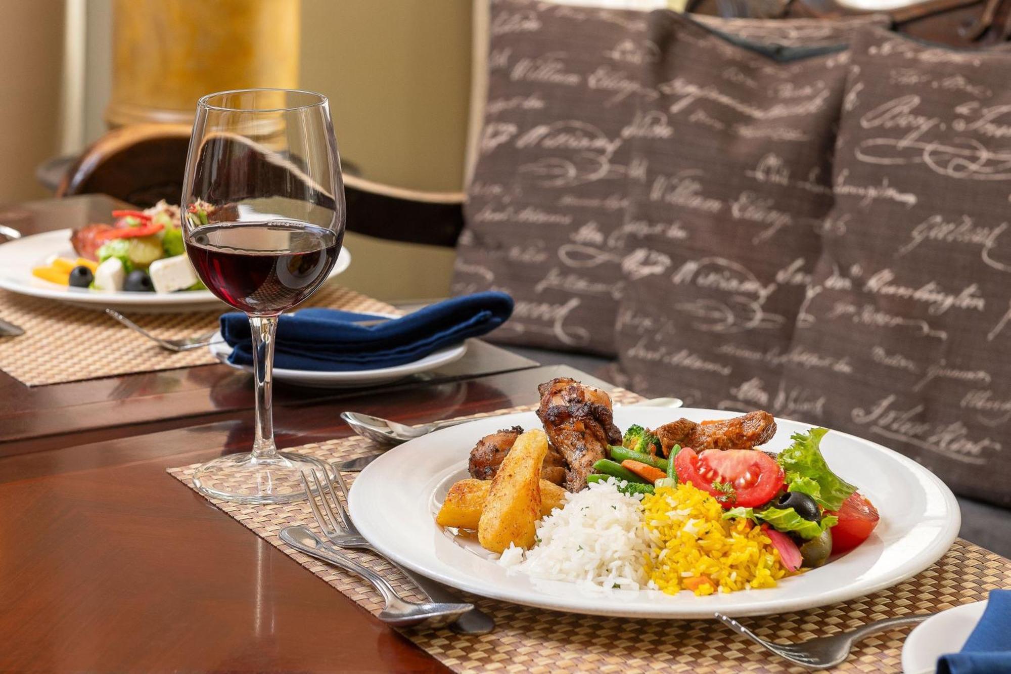 Protea Hotel By Marriott Blantyre Ryalls Kültér fotó