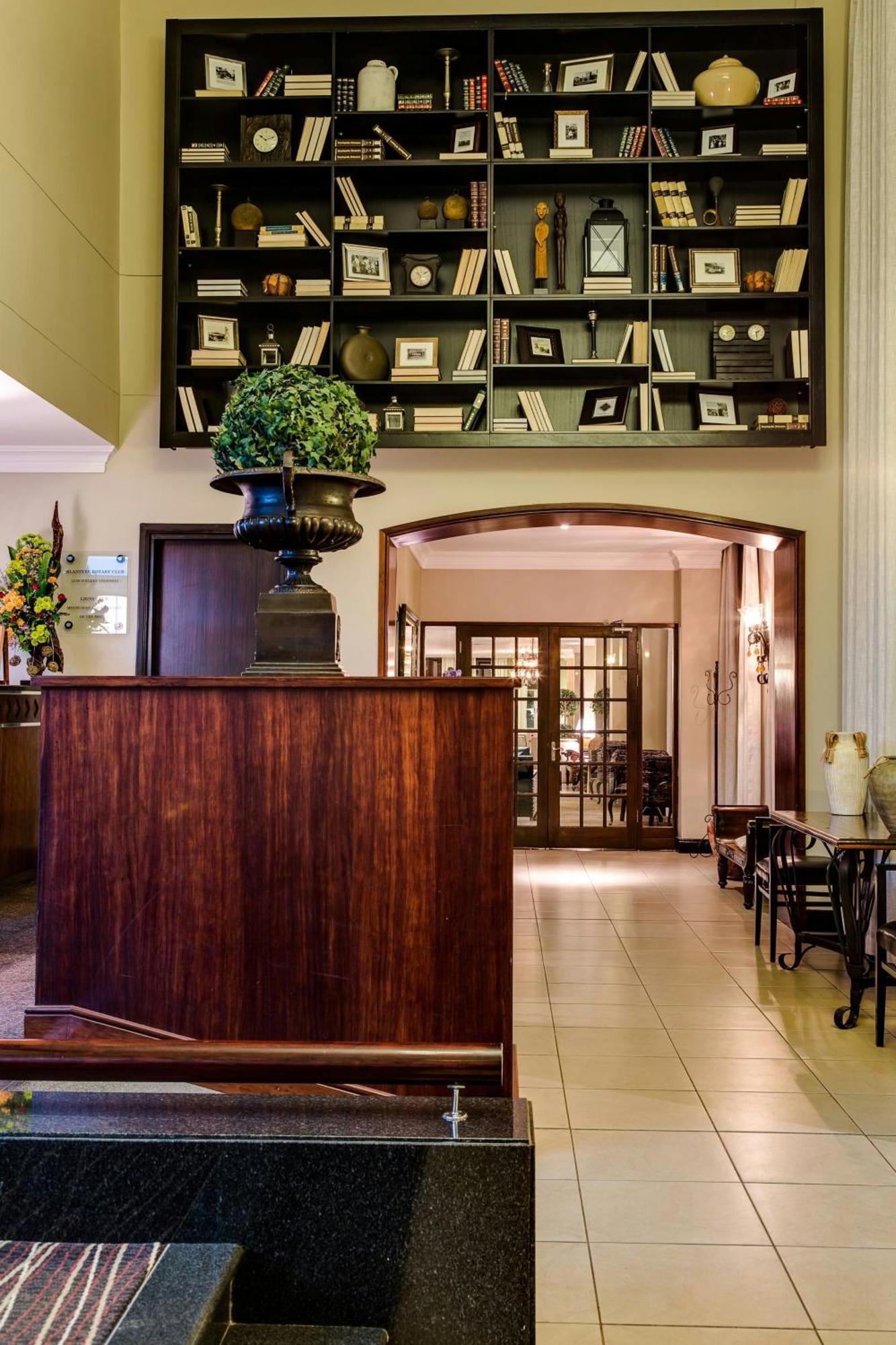 Protea Hotel By Marriott Blantyre Ryalls Kültér fotó
