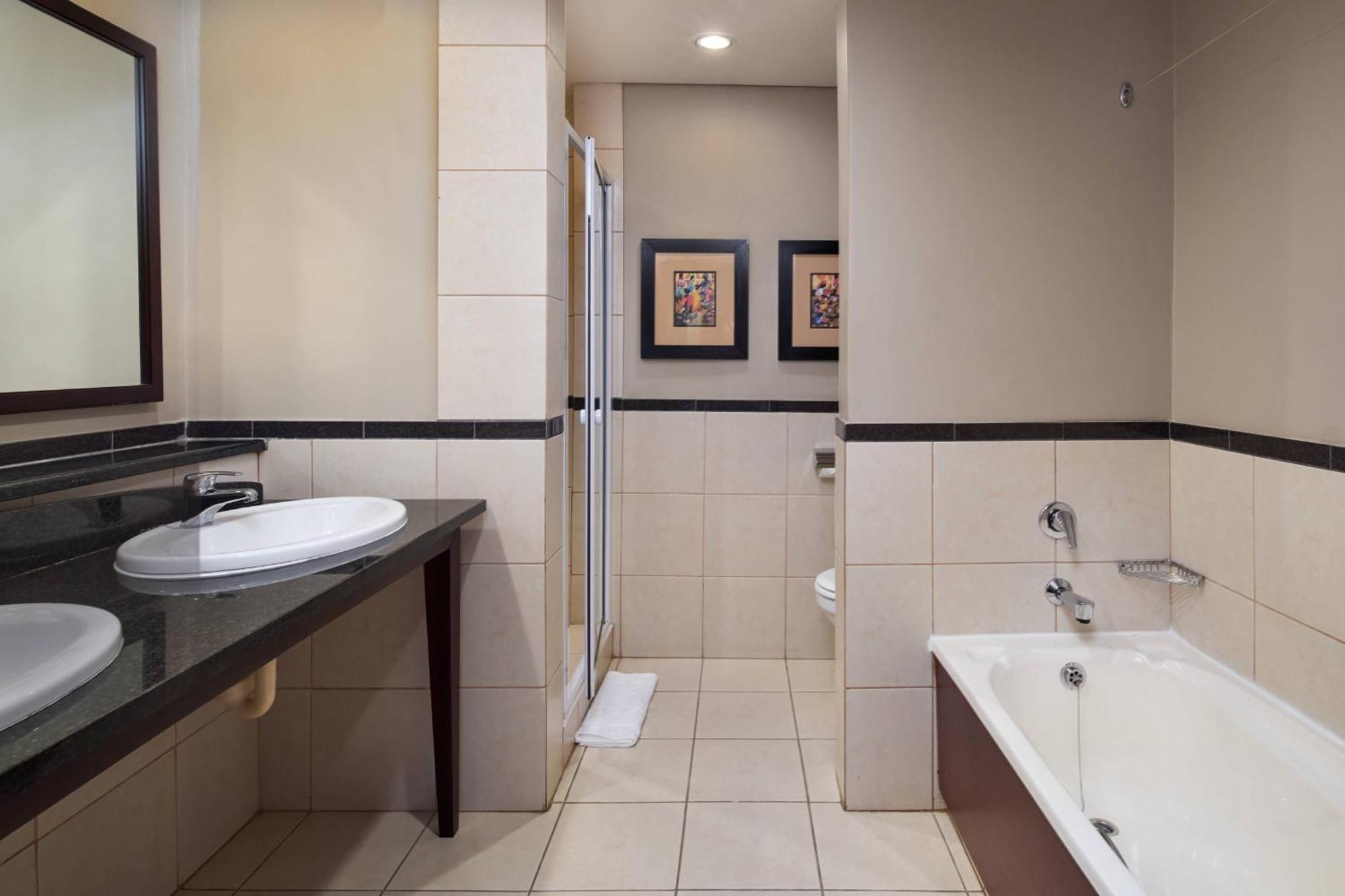 Protea Hotel By Marriott Blantyre Ryalls Kültér fotó